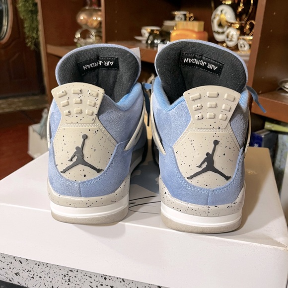 Air Jordan 4 University Blue 10.5 Nike - Picture 3 of 7